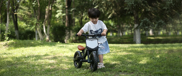 Balance Bike or Tricycle: Which First Ride Is Right for Your Child?
